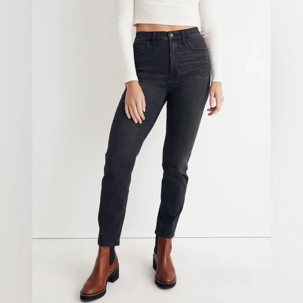 NWT Madewell High-Rise Slim Straight Jeans in Richgrove Wash